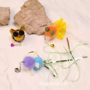 2-in-1 Bee Teaser: Bouncy Chew Ball with Crinkle Streamers & Sparkle Fringe